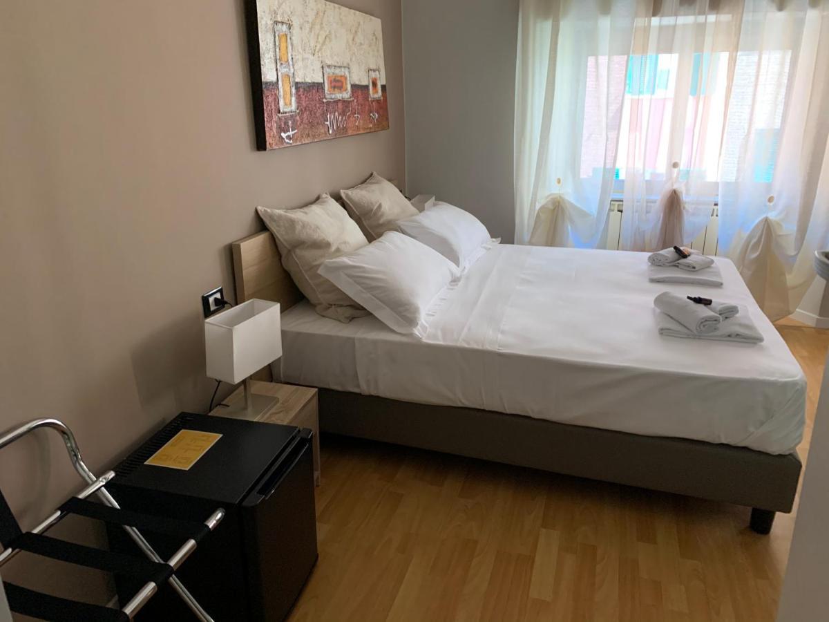Domus Fieschi Rooms Генуя Экстерьер фото