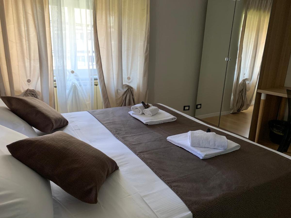 Domus Fieschi Rooms Генуя Экстерьер фото