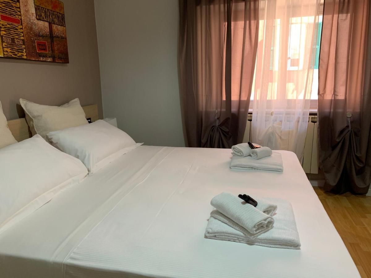 Domus Fieschi Rooms Генуя Экстерьер фото