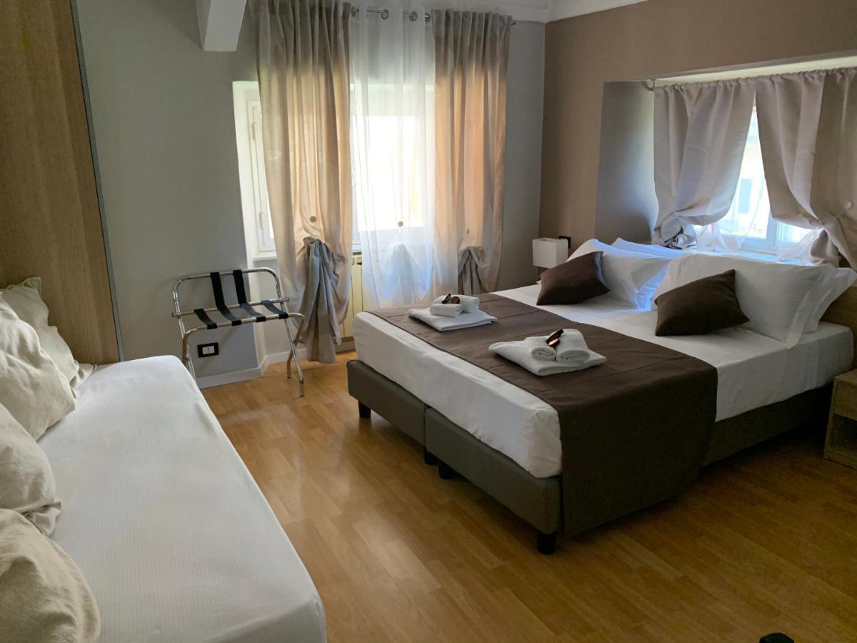 Domus Fieschi Rooms Генуя Экстерьер фото